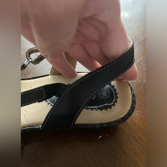 Ladies Size 10 W Premium Comfort by Jennifer Lauren Strappy Sandals Pumps - Picture 12 of 12